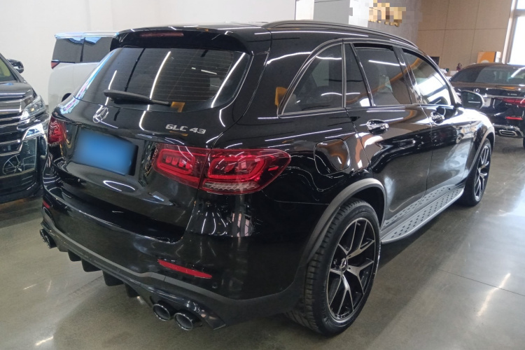奔驰GLC AMG 2022款 AMG GLC 43 4MATIC车身外观7