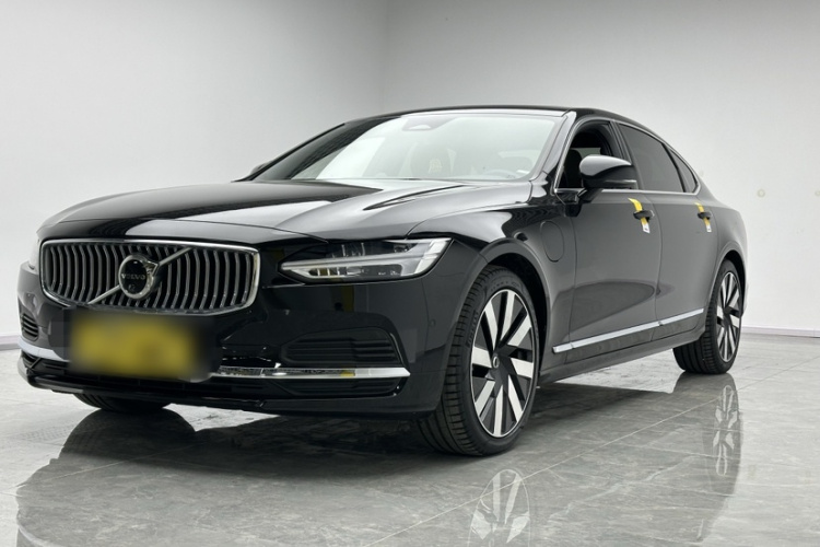 沃尔沃S90新能源 2024款 插电式混动 四驱长续航智雅豪华版车身外观1