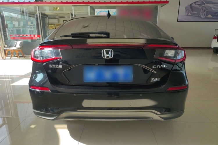 本田 思域 2023款 HATCHBACK 240TURBO CVT极跃版车身外观6004