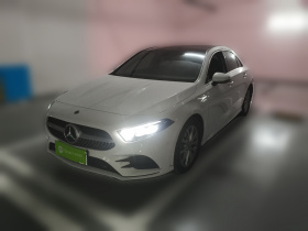奔驰A级 2021款 A 200 L 运动轿车动感型
