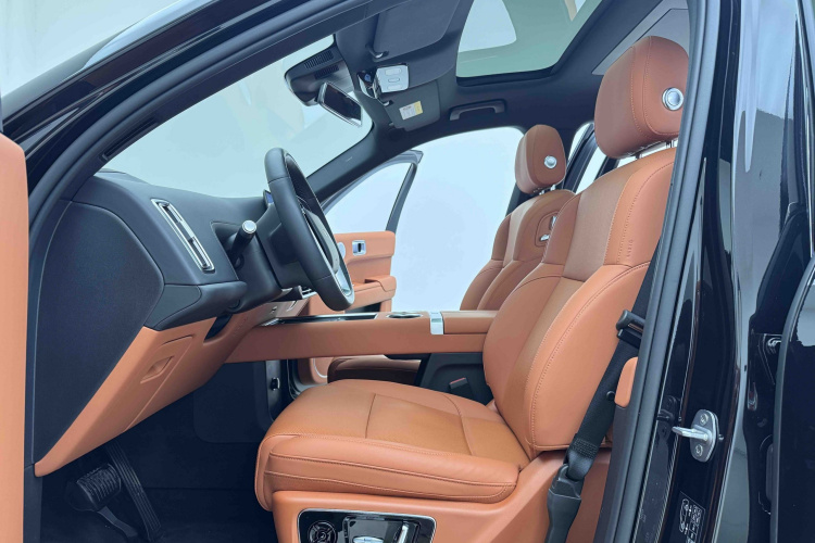 理想汽车 理想L9 2024款 Ultra中控内饰7003