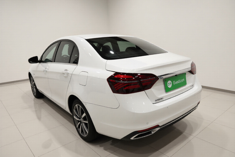 吉利汽车 帝豪 2019款 领军版 1.5L CVT向上互联型 国VI车身外观5