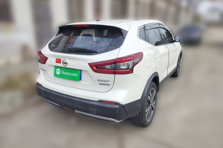 日产 逍客 2019款 2.0L CVT豪华版车身外观7