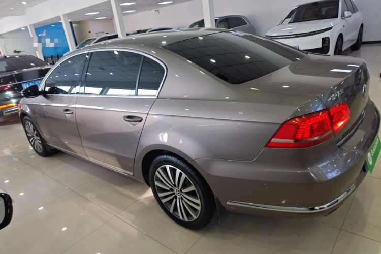 大众 迈腾 2015款 2.0TSI 旗舰型车身外观6003