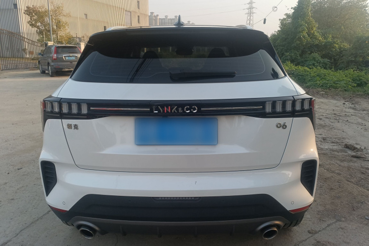 领克06 2020款 1.5T 耀Halo车身外观6