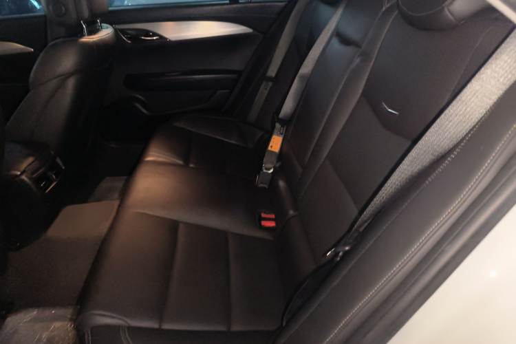 凯迪拉克ATS-L 2016款 28T 时尚型中控内饰7004