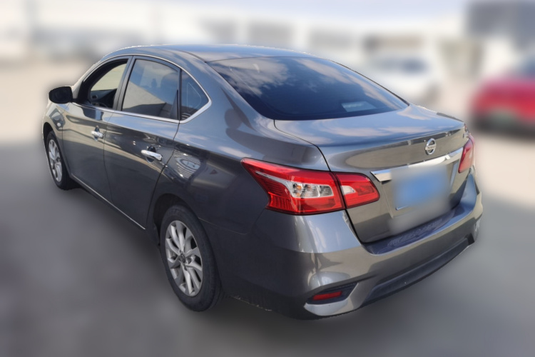 日产 轩逸 2022款 经典 1.6XL CVT豪华版车身外观5