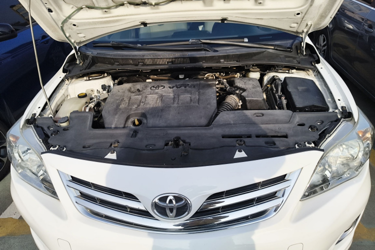 丰田 卡罗拉 2011款 1.6L 自动GL机舱底盘24