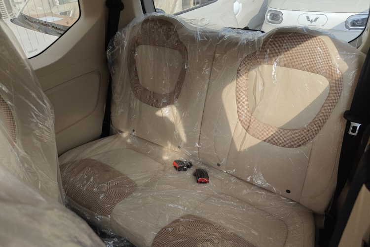 五菱汽车 宏光MINIEV 2024款 第三代 215km 青春版中控内饰21