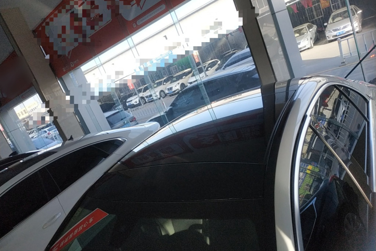 奔驰C级 2021款 C 260 L 运动版局部细节57