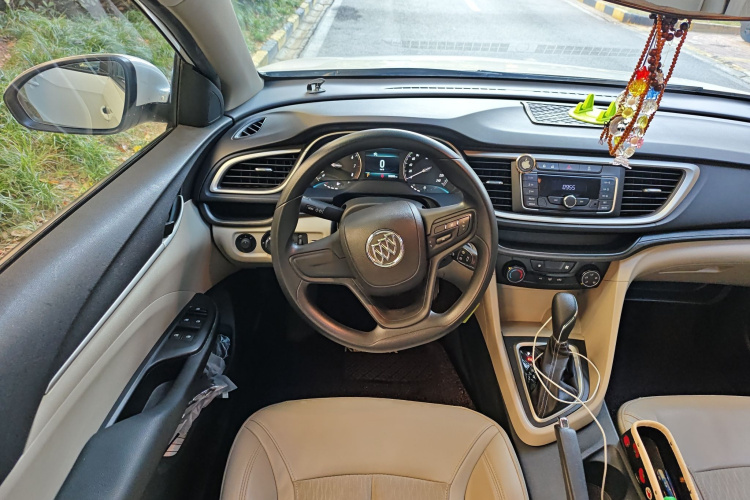 别克 英朗 2017款 15N 自动精英型中控内饰13