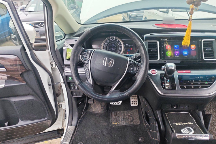 本田 艾力绅 2016款 2.4L 风尚版局部细节13