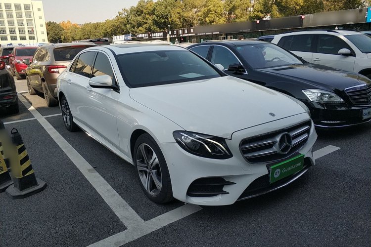 奔驰E级 2018款 E 200 L 运动型车身外观6002