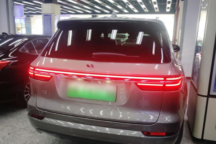 理想汽车 理想ONE 2021款 增程6座版车身外观6004