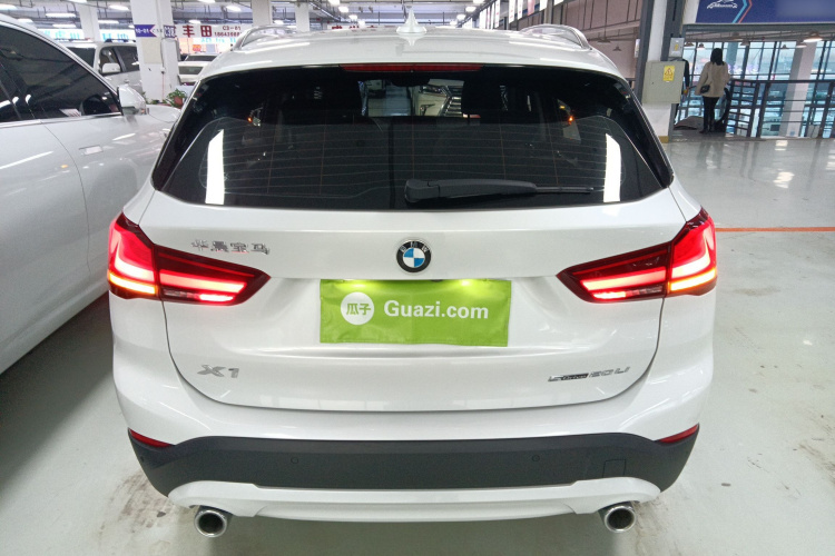 宝马X1 2021款 sDrive20Li 时尚型车身外观6