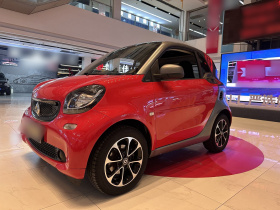 smart fortwo 2015款 1.0L 52千瓦硬顶激情版
