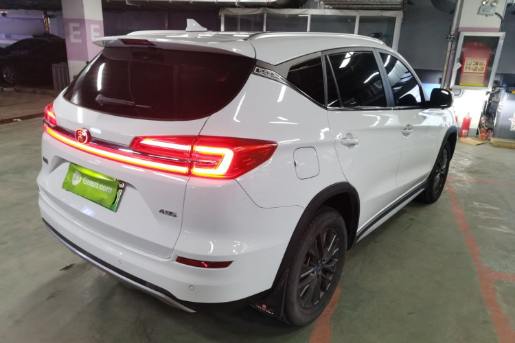 比亚迪 宋新能源 2019款 宋DM 1.5TID 智联锐动型车身外观6005