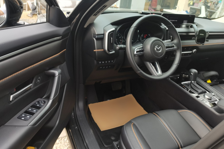 马自达CX-50行也 2023款 2.5L 智行版中控内饰20