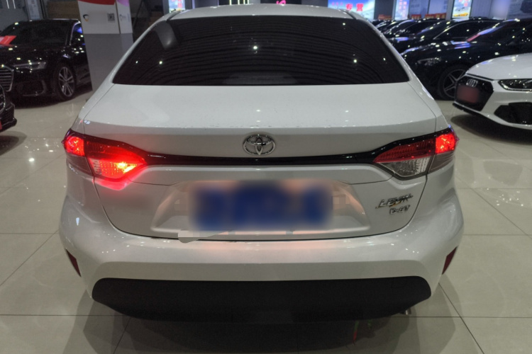 丰田 雷凌 2024款 185T CVT豪华版车身外观6