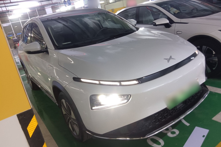 小鹏G3 2022款 G3i 460G+车身外观3