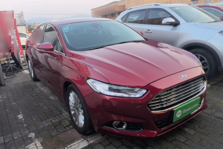 福特 蒙迪欧 2013款 2.0L GTDi200时尚型车身外观3