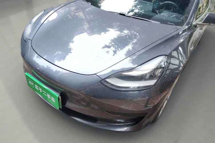 特斯拉 Model 3 2020款 改款 标准续航后驱升级版车身外观1