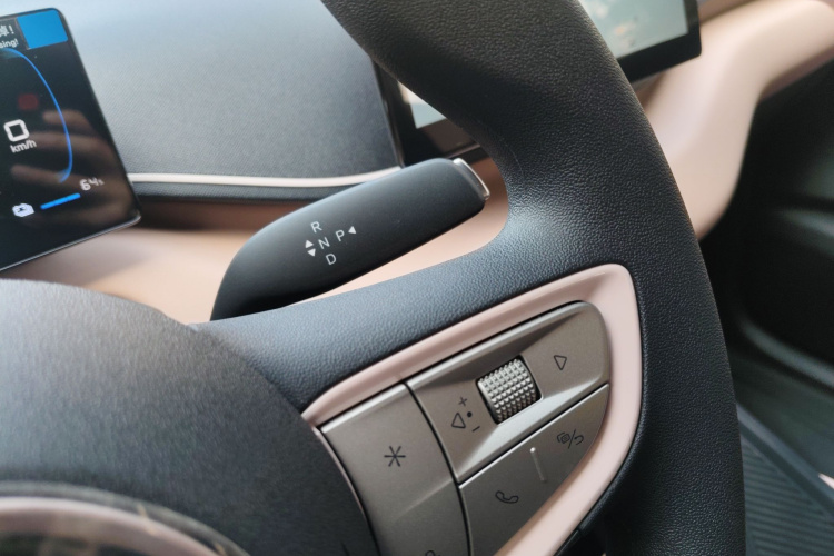 比亚迪 海鸥 2025款 智驾版 305km 活力版局部细节18