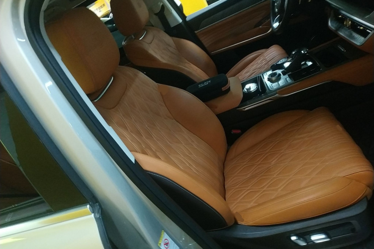 坦克500 2022款 3.0T 商务版 造境型 5座局部细节41