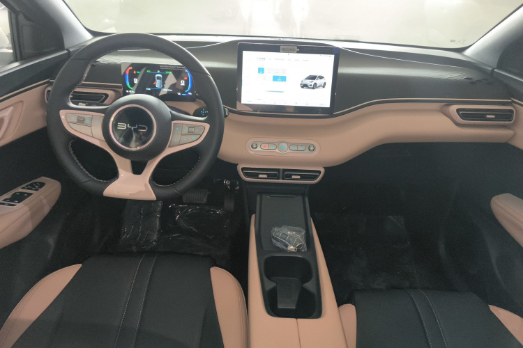 比亚迪 海鸥 2025款 智驾版 405km 自在版中控内饰12