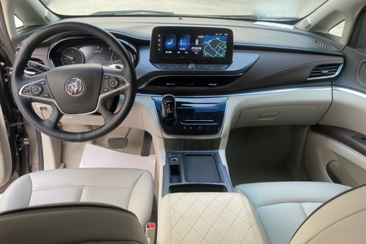 别克GL8 2021款 陆上公务舱 652T 豪华型中控内饰7004