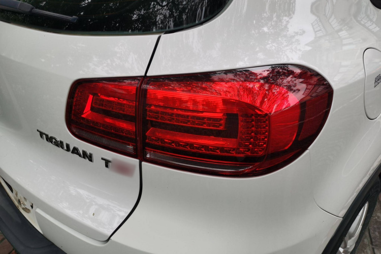 大众 途观 2015款 1.8TSI 自动两驱风尚版车身外观6006