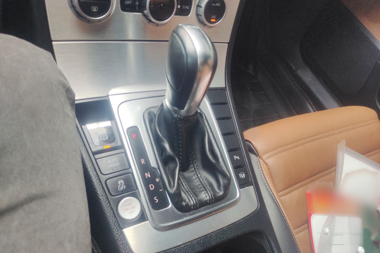 一汽-大众CC 2015款 2.0TSI 豪华型局部细节18