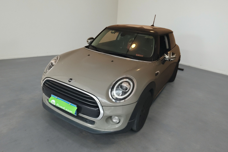MINI 2018款 1.5T COOPER 经典派车身外观1