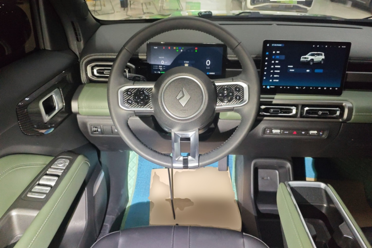 宝骏悦也Plus 2024款 智尊版 4座中控内饰13