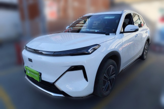 吉利银河 银河星舰7 EM-i 2025款 120km 启航+版