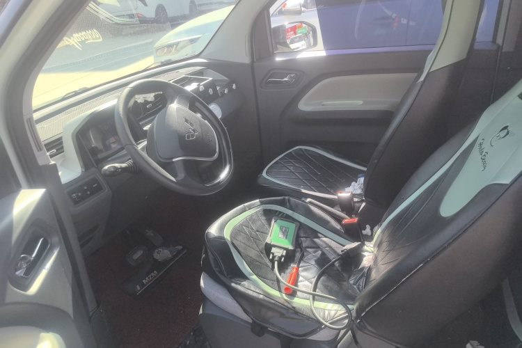 五菱汽车 宏光MINIEV 2022款 悦享款 磷酸铁锂中控内饰19