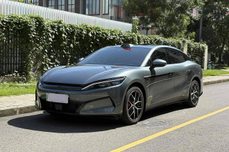 比亚迪 汉L 2025款 DM-p 四驱激光雷达旗舰型