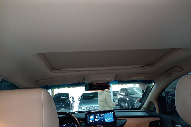 别克GL8 2023款 改款 陆上公务舱 豪华型局部细节22