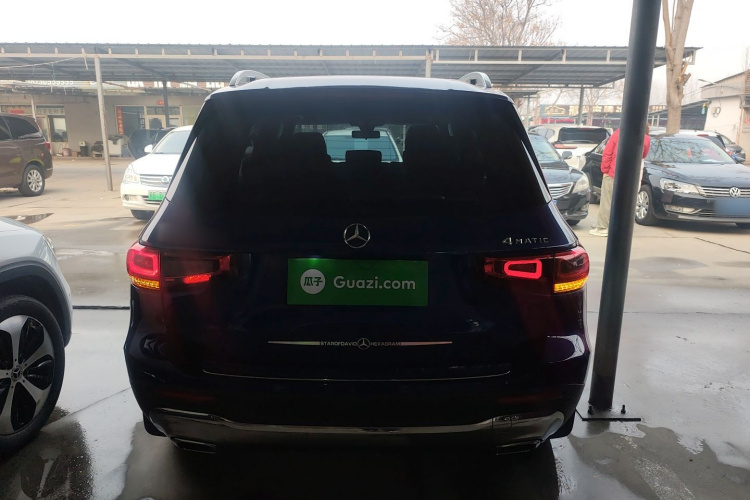 奔驰GLB 2020款 改款 GLB 200 时尚型车身外观6