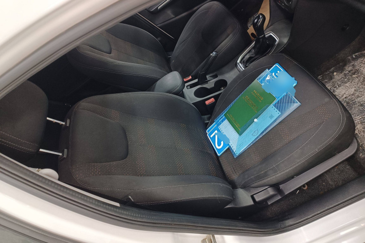 奇瑞 瑞虎3X 2018款 1.5L 自动舒适版局部细节41