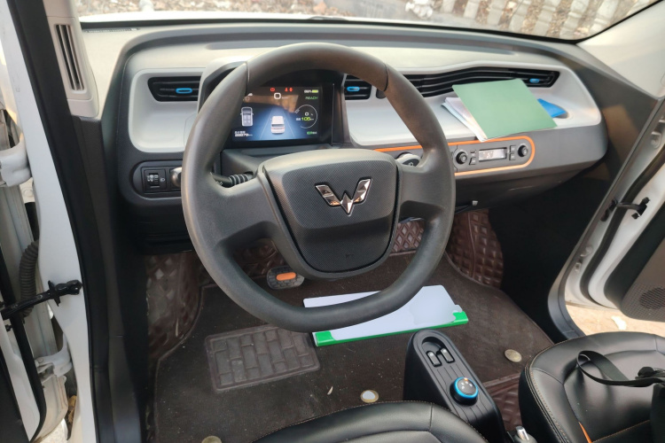 五菱汽车 宏光MINIEV 2020款 自在款 磷酸铁锂中控内饰12