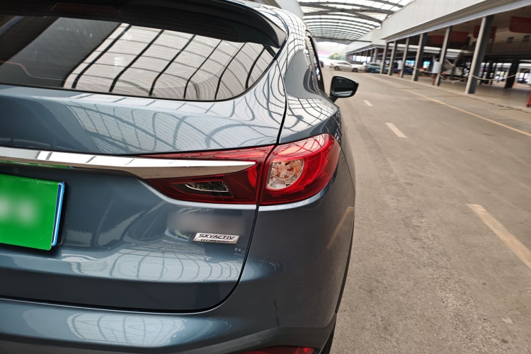 马自达CX-4 2018款 2.0L 自动两驱蓝天活力版 国V车身外观6006