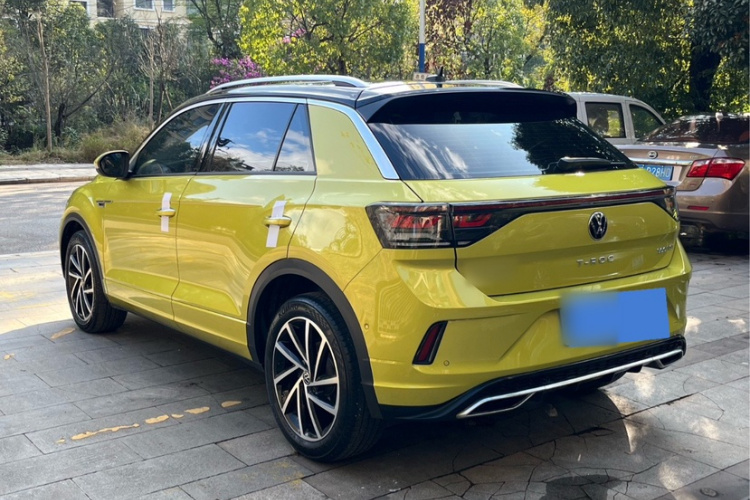 大众 T-ROC探歌 2023款 300TSI DSG两驱星光版车身外观6007