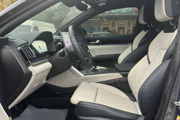 比亚迪 唐新能源 2022款 EV 600KM 尊享型中控内饰7002