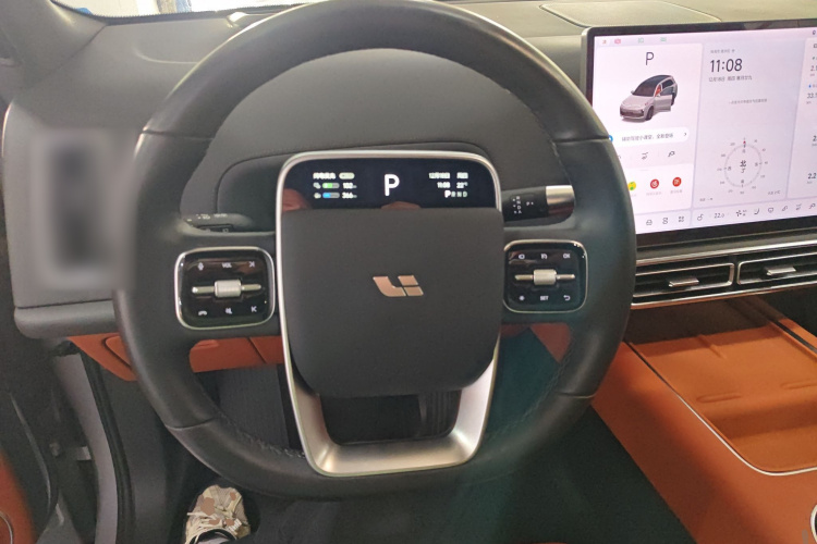 理想汽车 理想L8 2023款 Air中控内饰13