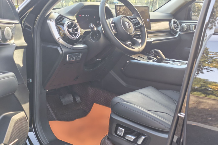 坦克400 2025款 2.0T 汽油版局部细节19