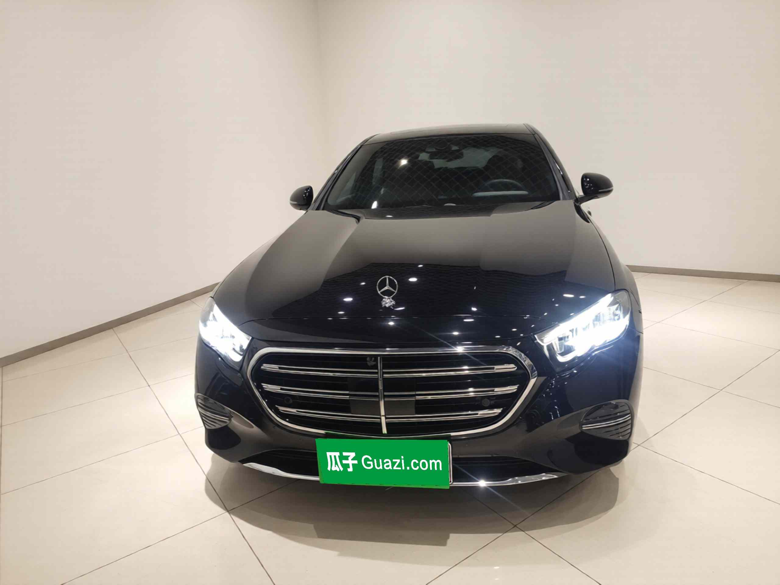 奔驰E级 2025款 E 300 L 豪华型(1)