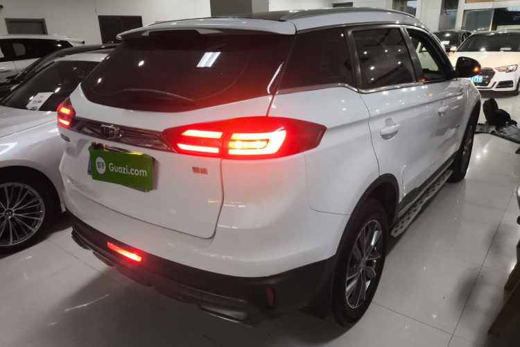 吉利汽车 博越 2018款 1.8TD 自动两驱智雅型车身外观6005