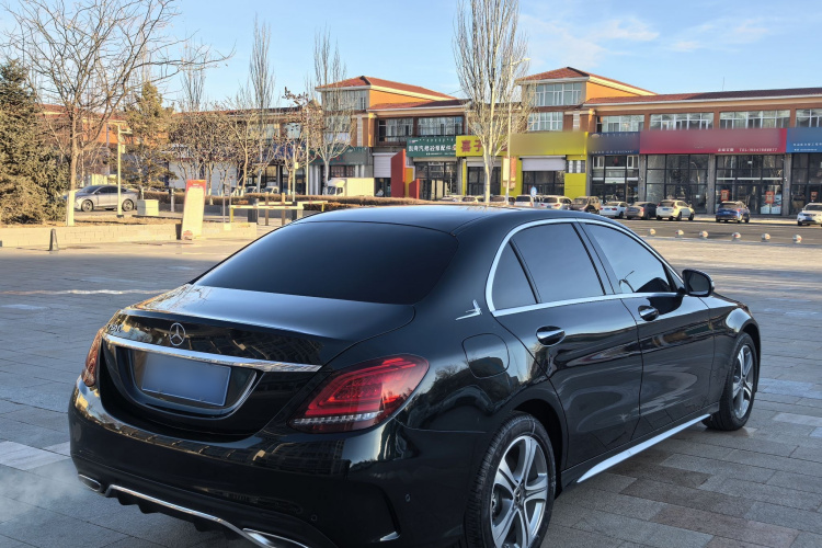 奔驰C级 2020款 C 260 L 运动版车身外观6004