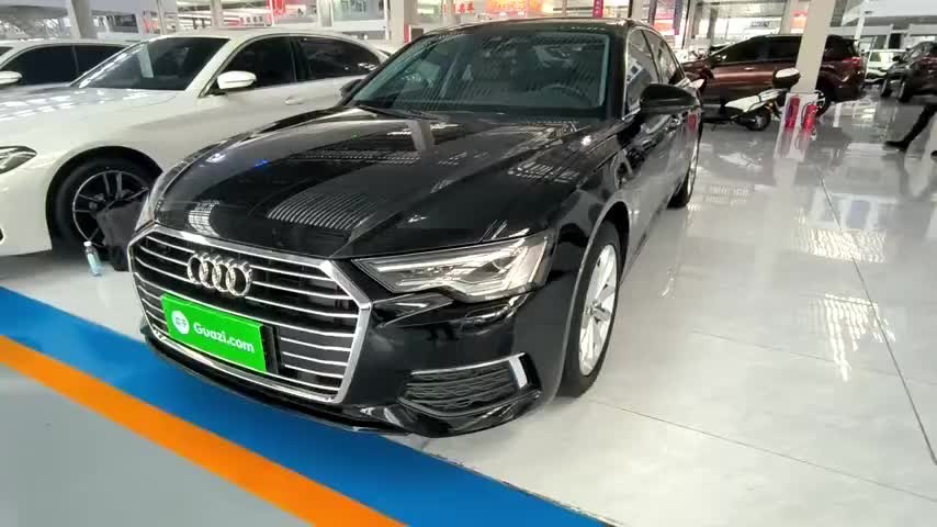 奥迪A6L 2023款 40 TFSI 豪华动感型实拍1
